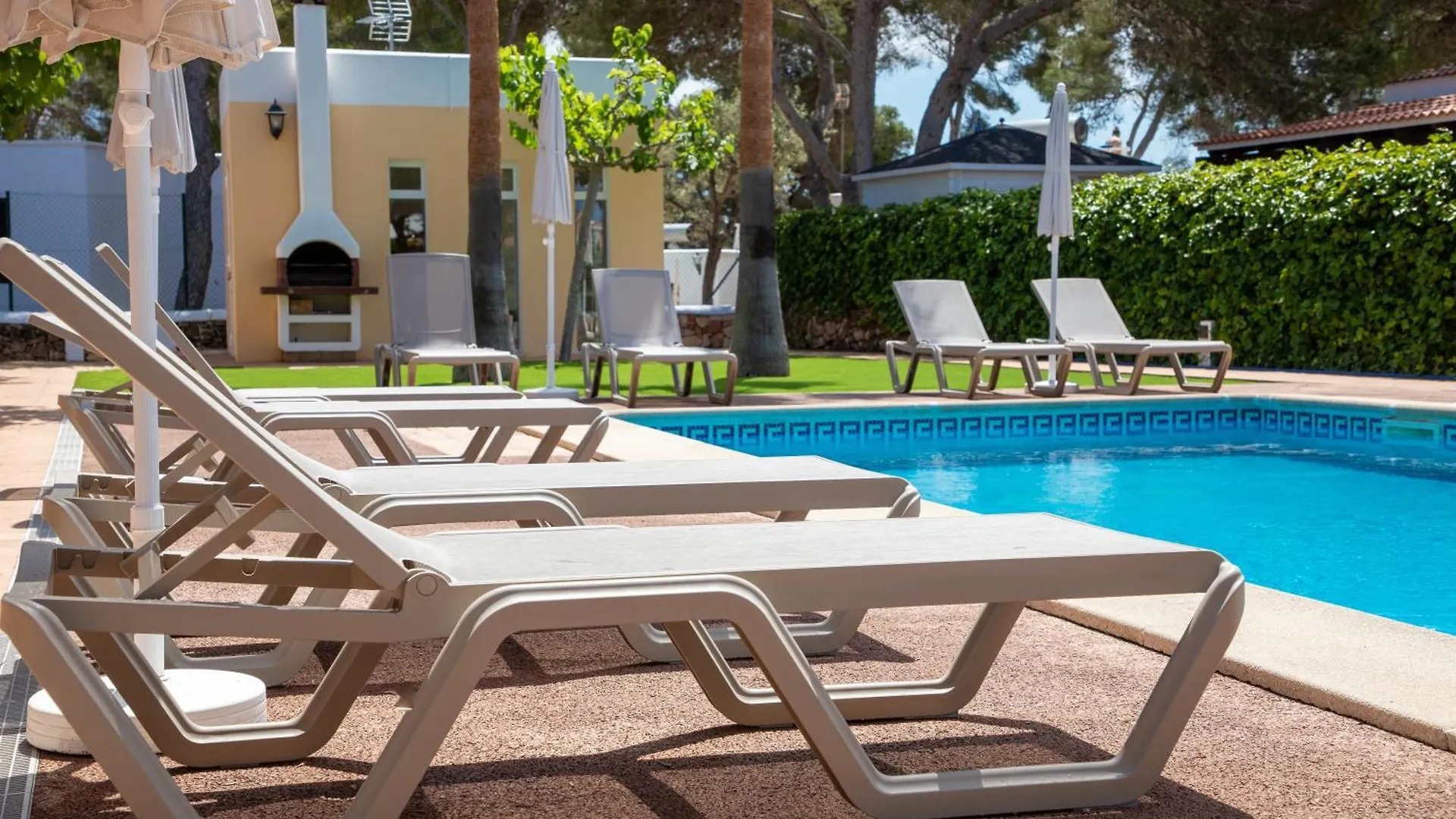 Apartamentos Island Cala'N Blanes  0*, Cala'N Blanes (Menorca)